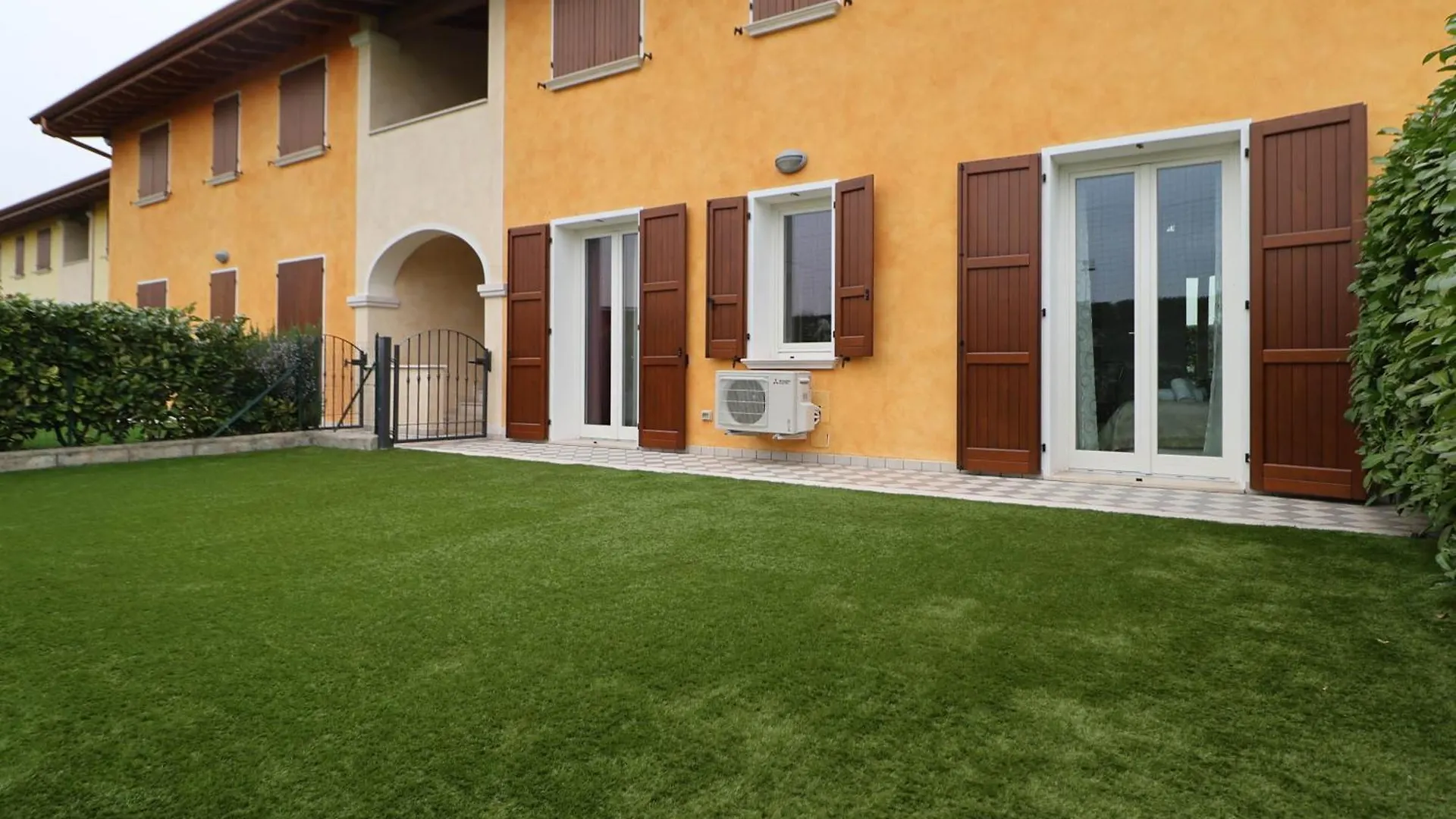 Casa Di Lulu Apartment Manerba del Garda Italy